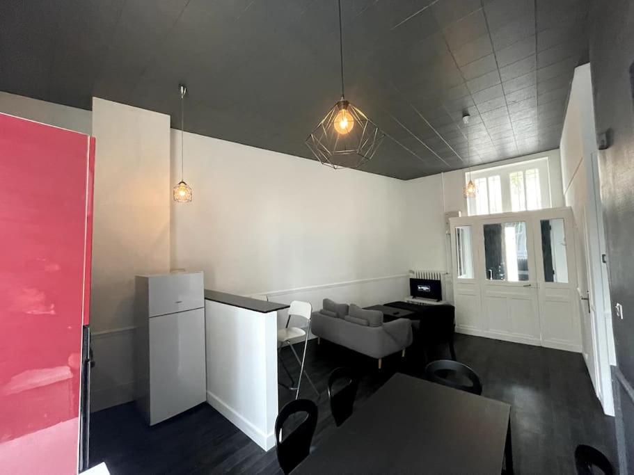 Holiday home Agreable Maison De Dans Belle Avenue Orleans
