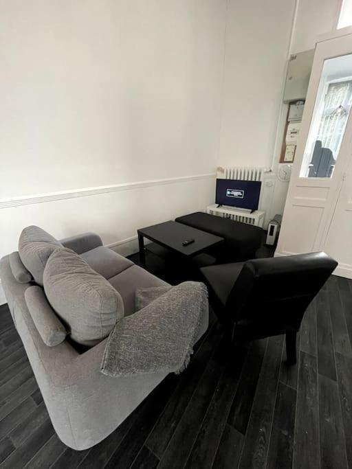 Holiday home Agreable Maison De Dans Belle Avenue