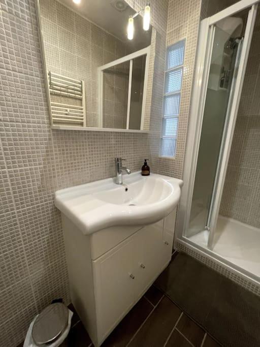 Holiday home Agreable Maison De Dans Belle Avenue Orleans
